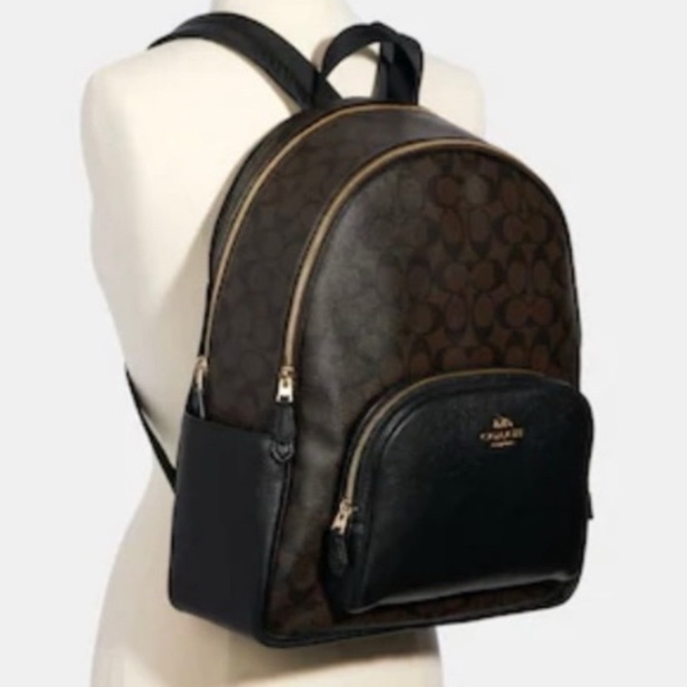 Large Court Backpack In Signature Canvas - Picture 10 of 12